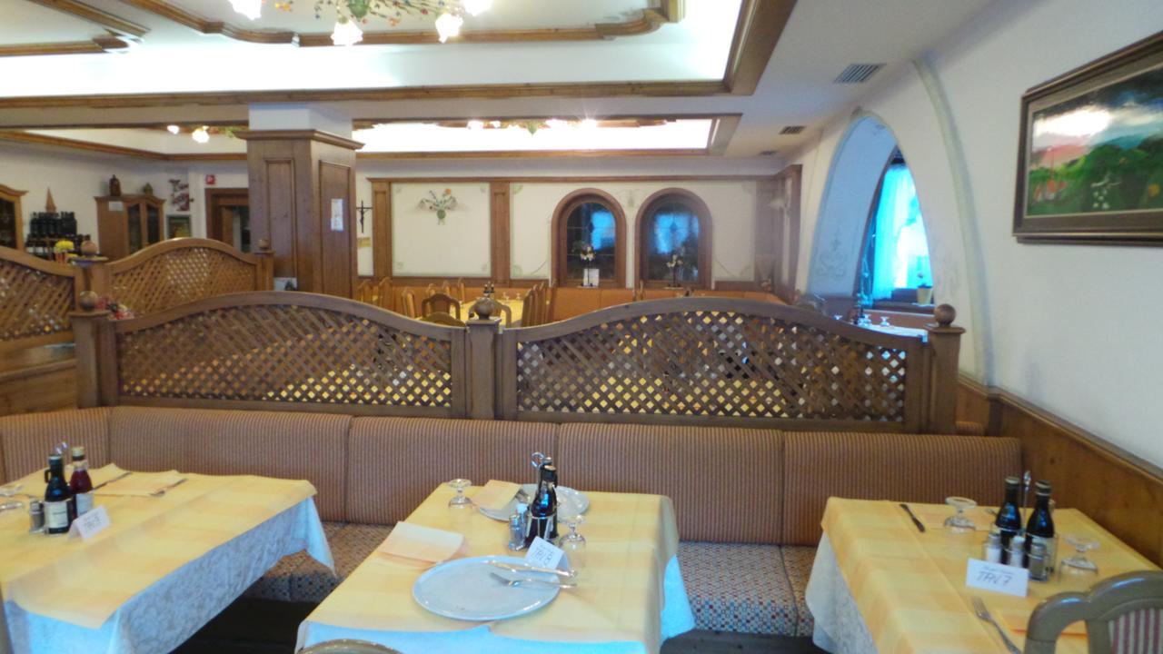 Hotel Pordoi - Fam Furgler Arabba Exterior photo